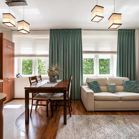 Ogrodowa Warm Wood Apartment Varsovia Exterior foto